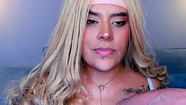 Онлайн чат XXX SofiaaCortes