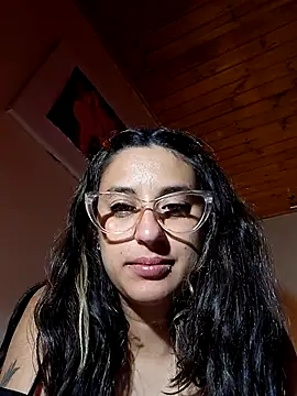 Distraxion Live XXX-Chat