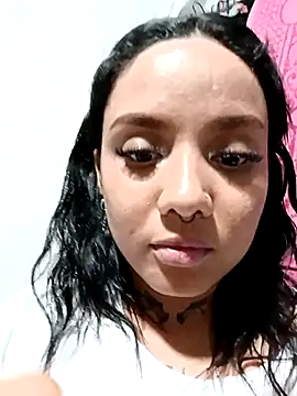 pamelaykamilaのライブXXXチャット