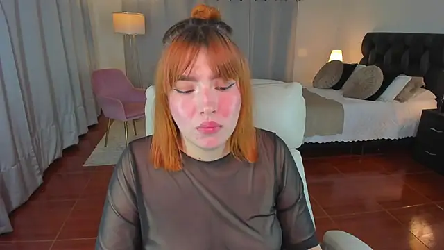 Онлайн чат XXX karla_hill_28