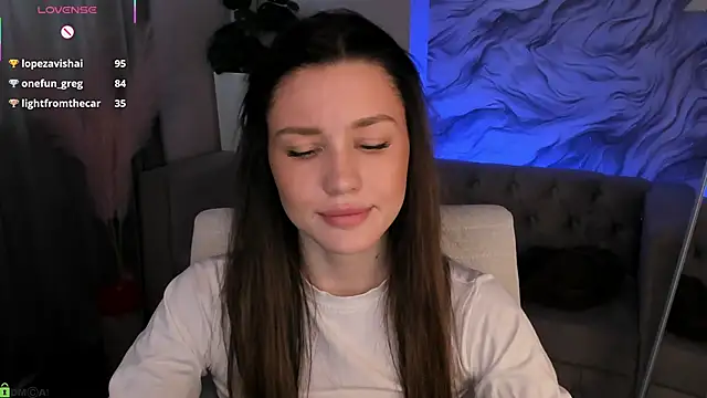 Aria_Mila Chat XXX in diretta