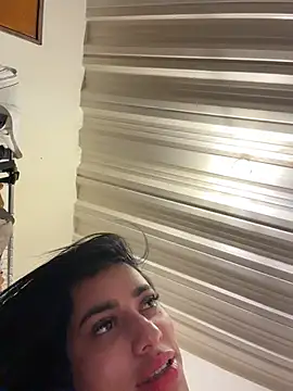 Онлайн чат XXX AlannaEvons