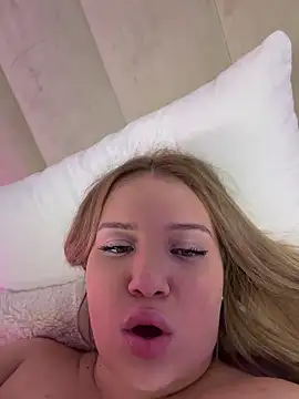 KilianaNoirのライブXXXチャット