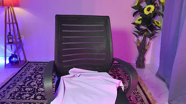 Saira_Hotty's Live XXX Chat