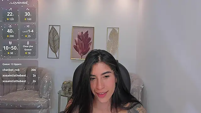 Ninna_Asppen_ Chat XXX in diretta