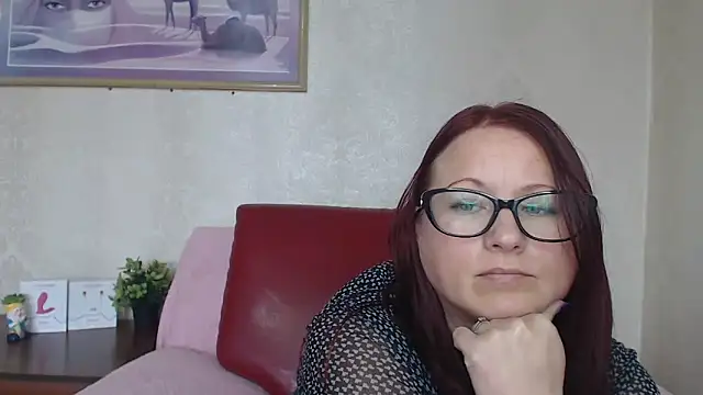 Lilia4joy Chat XXX in diretta