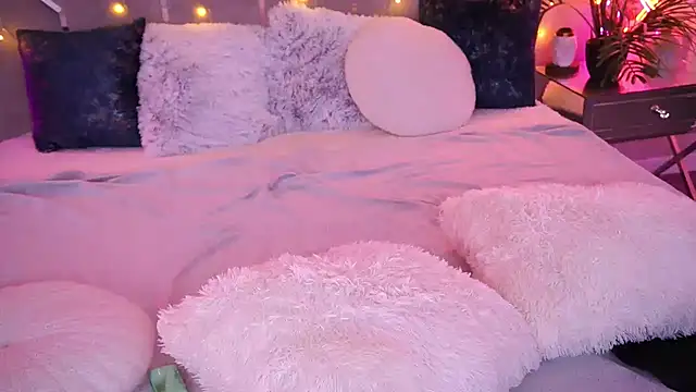 CassandraGood Chat XXX in diretta