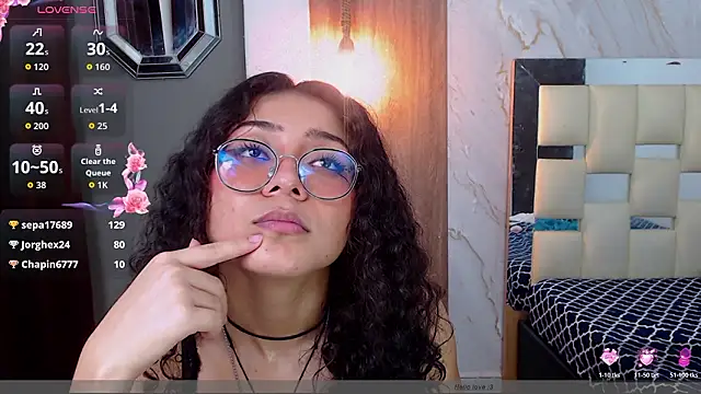 honeymoon_12's Live XXX Chat