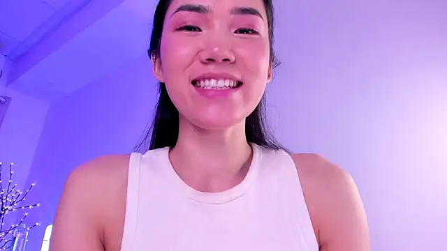 Divine_Madeleine's Live XXX Chat