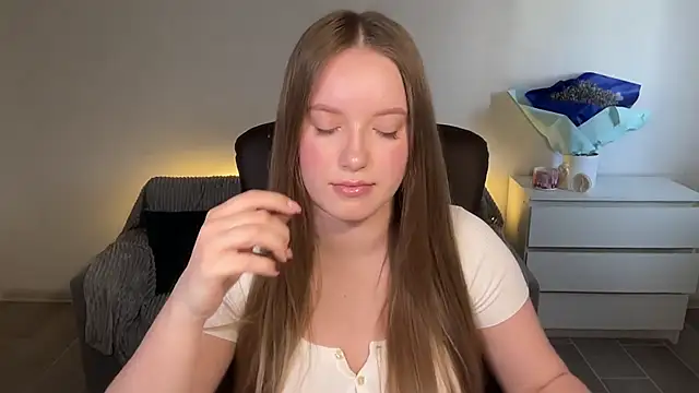 دردشة EvaMaddison الجنسية المباشرة