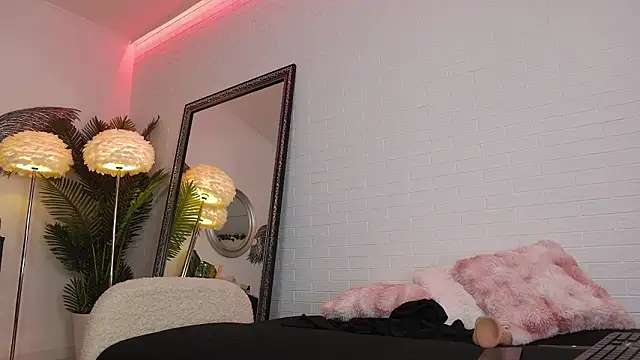 AnnastasiaJune Webcam show