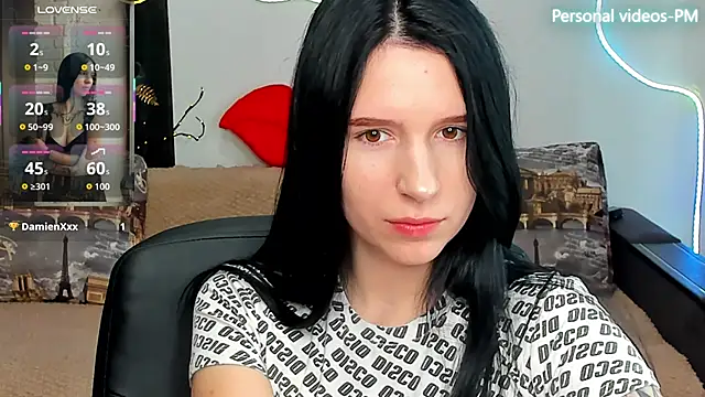 KarolinaBlacks Adlı Modelin Canlı XXX Sohbeti