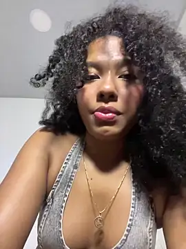 Mell_Rossi 现场XXX聊天