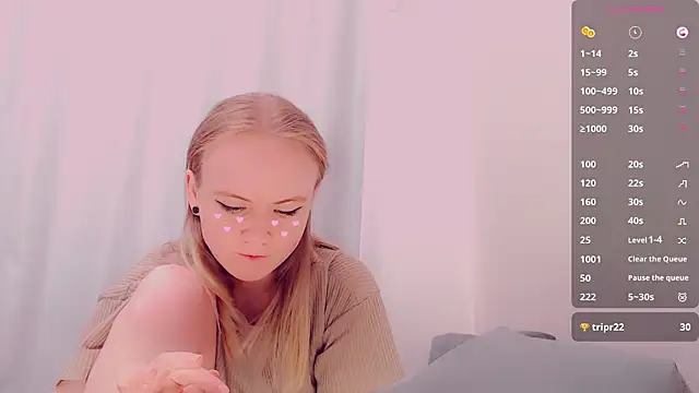 AliceNya_cute Adlı Modelin Canlı XXX Sohbeti