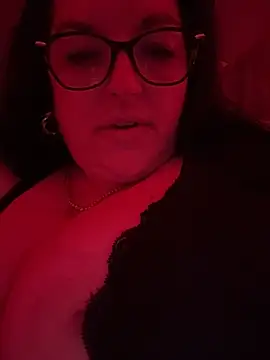 naturalboobsF's Webcam Show