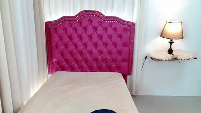 XXX chat uživo modela DreamLADYBOY