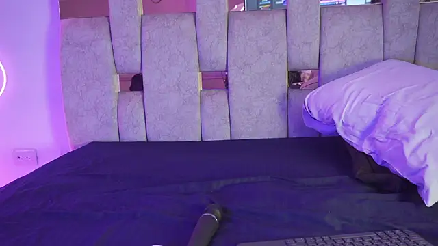 دردشة Petitte_Mussa الجنسية المباشرة