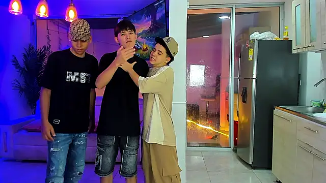 Chatroom XXX en direct de Houseofwarrios