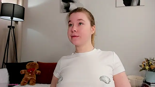 MaraaSwan élő XXX-chatje