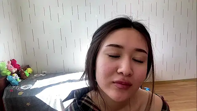 YourMiIaのウェブカメラショー