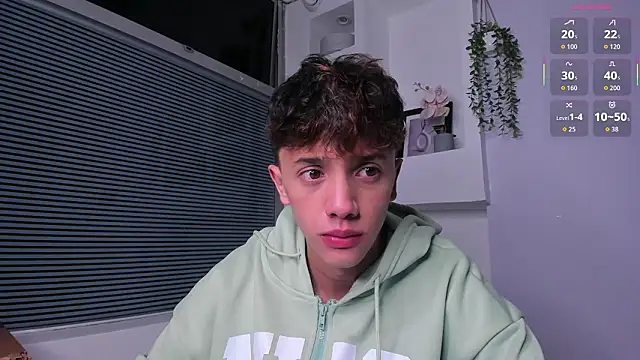 Tomy_Rox Chat XXX live