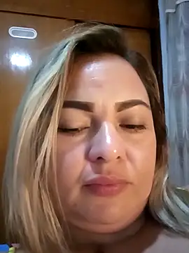 lucy_estrr Live XXX-Chat