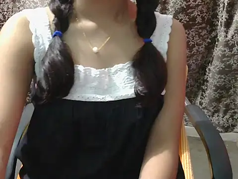 Adorable_AyeshaのライブXXXチャット