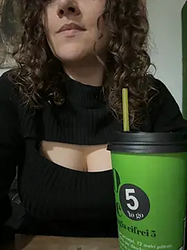 CrazyTori's Live XXX Chat