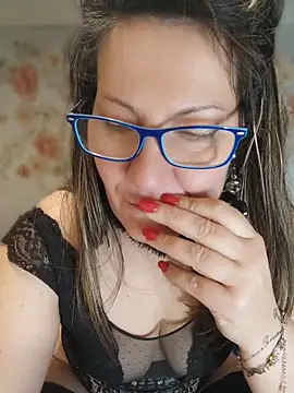 Lovely_Chiara Live XXX-chat