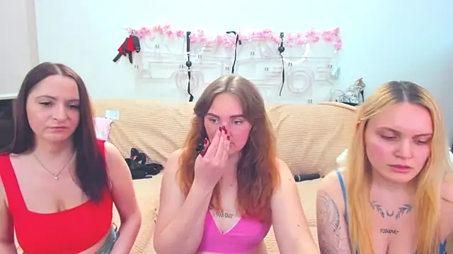 Онлайн чат XXX MagicEyess