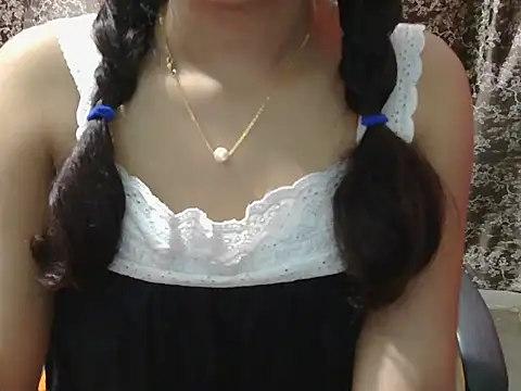 Adorable_Ayesha 现场XXX聊天