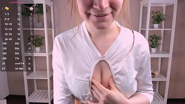 CleliaRostek 现场XXX聊天