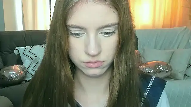 Chatroom XXX en direct de Erica_Kiss