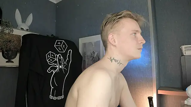 AlexxSweet: διαδικτυακό σόου στην κάμερα