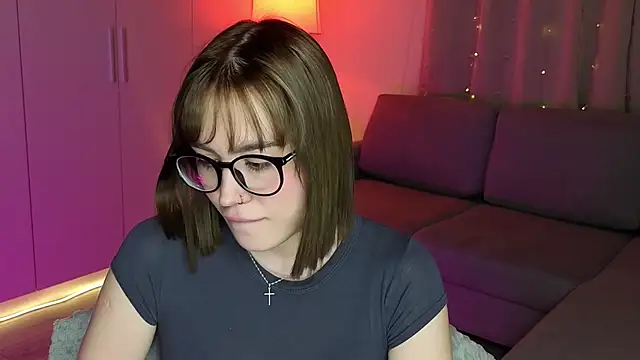 Chatroom XXX en direct de Aurelia_Voss