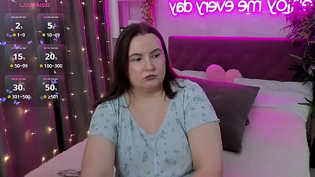 FeralPeach Live XXX Chat