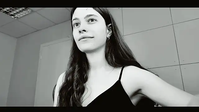 Yoka_paradoXXXn Live XXX chat