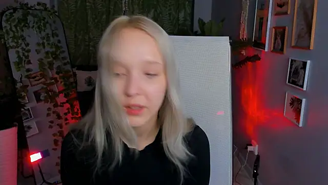 MaoqiBeverly: онлайн-секс-чат