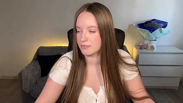 EvaMaddison: онлайн-секс-чат