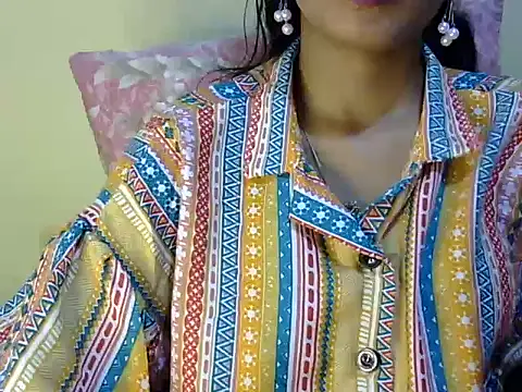 Shab_M Adlı Modelin Canlı XXX Sohbeti