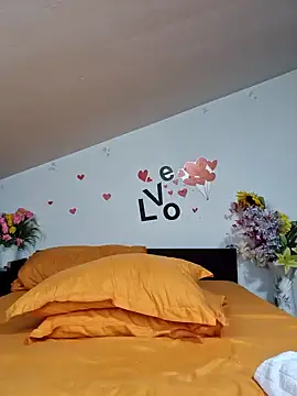 XXX chat uživo modela SweetMaddy888