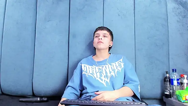 Megan_Thompson_ Live XXX-chat