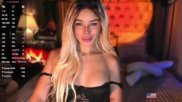 ZyraGoddes' Live XXX Chat