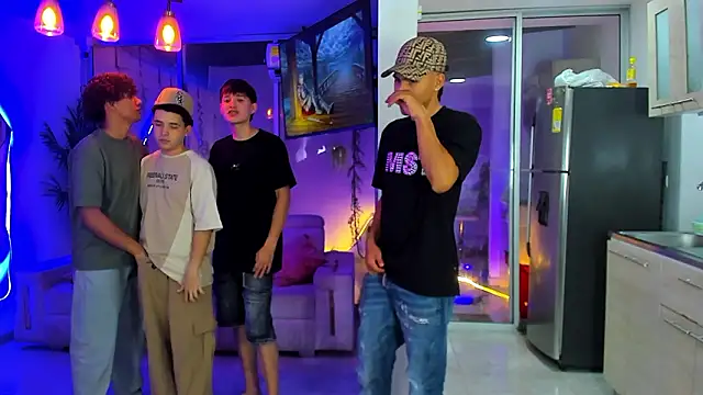 Houseofwarrios' Live XXX Chat