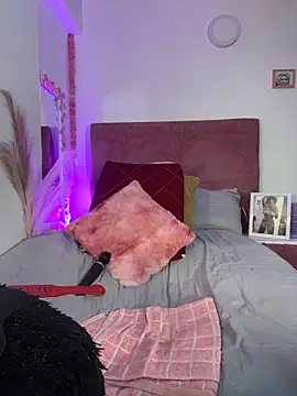 Chatroom XXX en direct de karinacortes