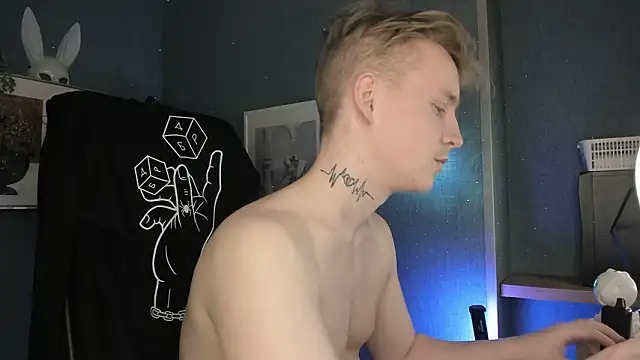 AlexxSweet: онлайн-секс-чат