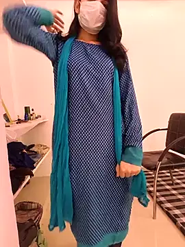 tanzum_khan_3202_ Webcam-Show