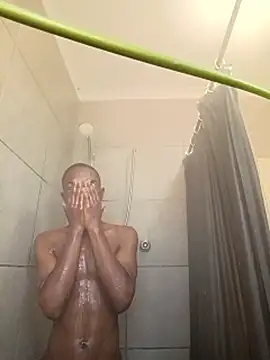 Breezyvikky 在線直播表演