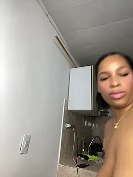 XXX chat uživo modela NataliaMillers