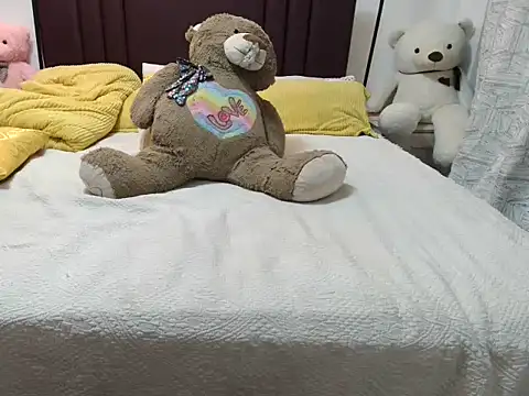 Pokazy przed kamerką – bobo_leesha01